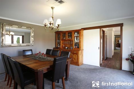Property photo of 6 Michael Court Berwick VIC 3806
