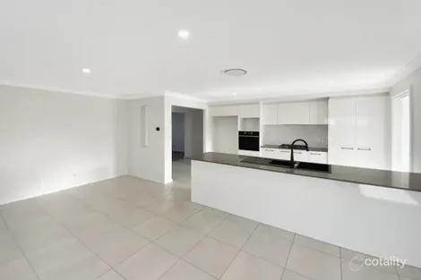 Property photo of 5 Condor Street Forbes NSW 2871