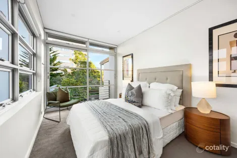 Property photo of 36 Carabella Street Kirribilli NSW 2061