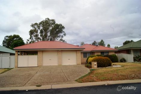 17 Iron Way, West Wodonga, VIC 3690