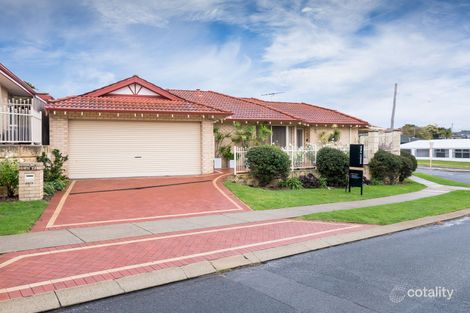 3/2 New England Dr, Hillarys, WA 6025