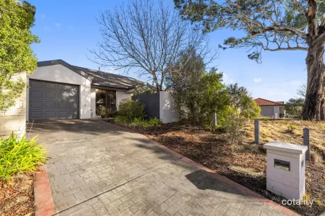 Property photo of 29 Lampard Circuit Bruce ACT 2617