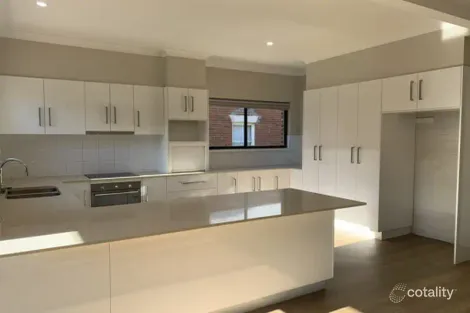 22 Napier St, East Tamworth, NSW 2340