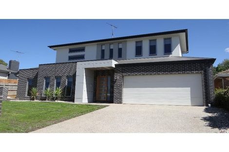 Property photo of 1/15 The Avenue Belmont VIC 3216