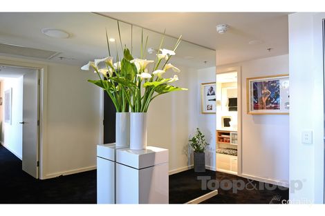 Property photo of 1805/10 Balfours Way Adelaide SA 5000