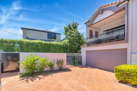 1/46 Dawn Pde, Miami, QLD 4220