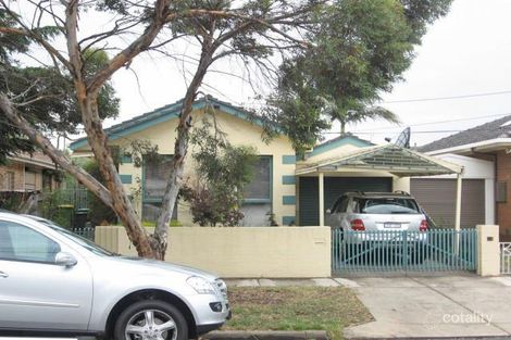 205 Rossmoyne St, Thornbury, VIC 3071