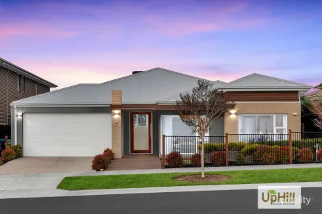 Property photo of 4 Murphy Street Clyde North VIC 3978