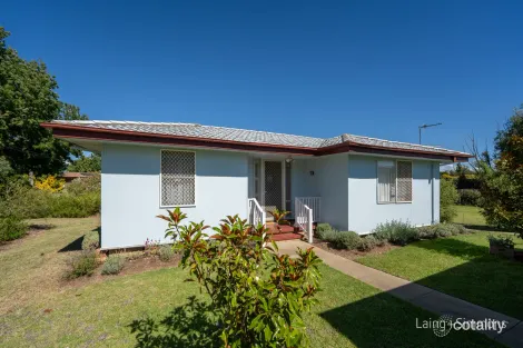 Property photo of 16 McBean Avenue Armidale NSW 2350