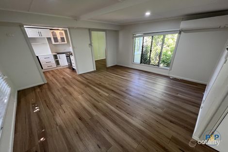Property photo of 4 Leigh Street West End QLD 4810