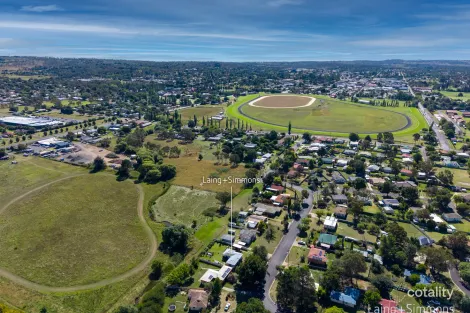 Property photo of 16 McBean Avenue Armidale NSW 2350