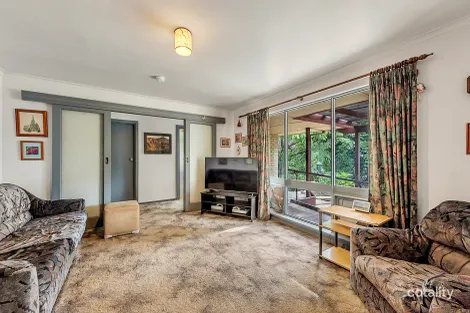 Property photo of 18 Cawarra Crescent Paralowie SA 5108