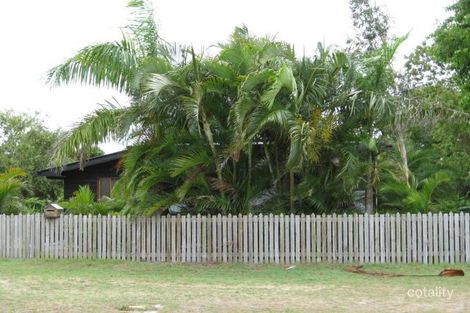 8 Magpie St, Slade Point, QLD 4740