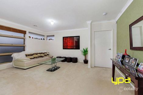Property photo of 7 Edgerunner Circuit St Albans VIC 3021