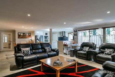 Property photo of 126 Dundas Road Inglewood WA 6052