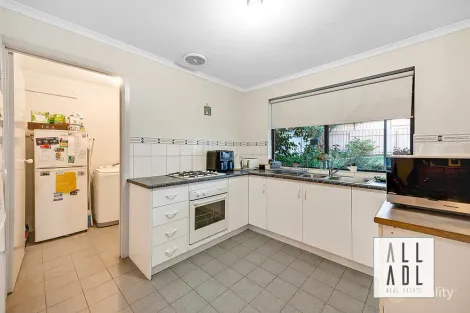 Property photo of 19 Lyle Street Para Vista SA 5093