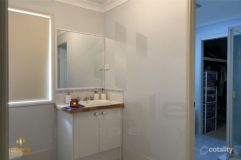 Property photo of 25 Jay Street Marsden QLD 4132