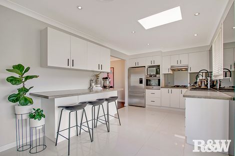 Property photo of 8 Seattle Close St Clair NSW 2759