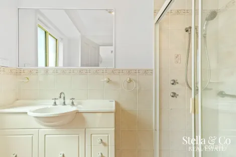 Property photo of 42 Teawa Crescent Glenwood NSW 2768