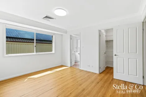 Property photo of 42 Teawa Crescent Glenwood NSW 2768