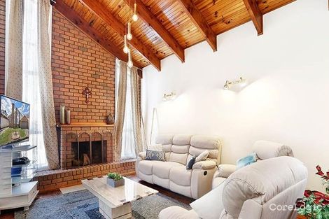 Property photo of 2 Yilleen Close Thomastown VIC 3074