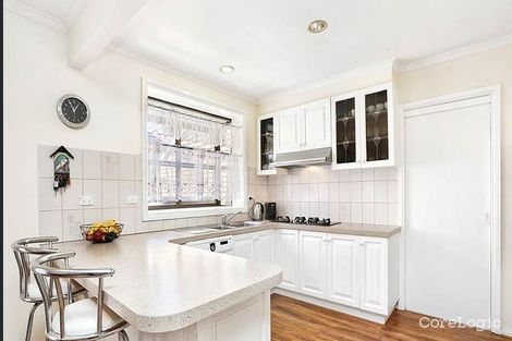 Property photo of 2 Yilleen Close Thomastown VIC 3074