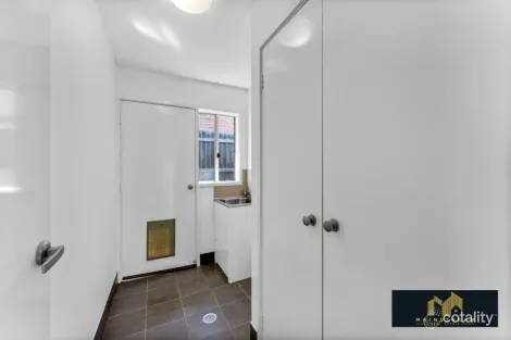 Property photo of 40 Carman Loop Macgregor ACT 2615