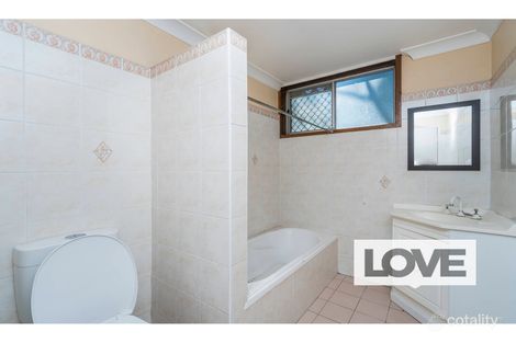 Property photo of 2/8 Harvard Close Jesmond NSW 2299