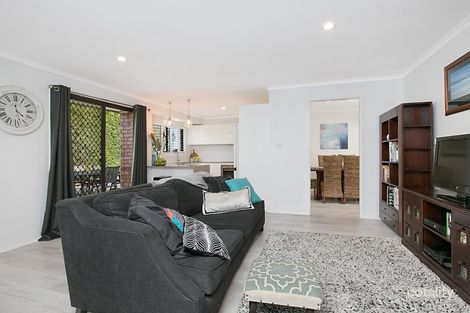 Property photo of 14 Corina Avenue Bolwarra Heights NSW 2320