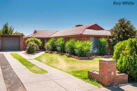 Property photo of 18 Barbary Crescent Taylors Lakes VIC 3038