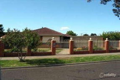 18 Dorothy St, Tullamarine, VIC 3043