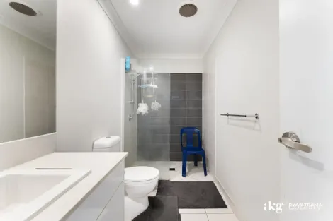 Property photo of 3/11 Clarke Road Park Ridge QLD 4125