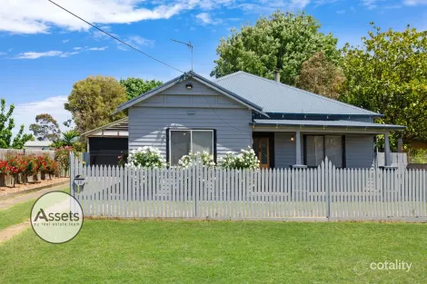 39 Fitzroy St, Heywood, VIC 3304