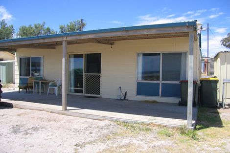 9 Foreshore Rd, Hardwicke Bay, SA 5575