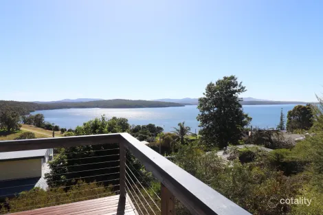 Property photo of 53 Karbeethong Road Mallacoota VIC 3892