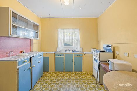 Property photo of 24 Redman Avenue Thirroul NSW 2515