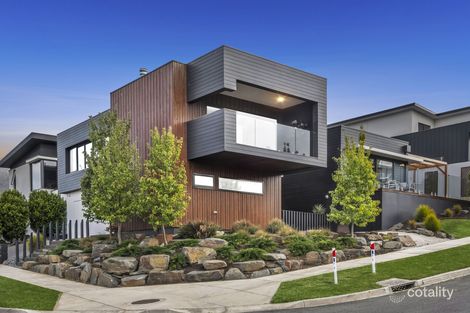 Property photo of 2 Woolondoon Drive Highton VIC 3216