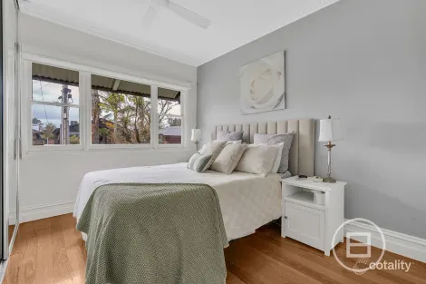 Property photo of 52 Berembong Drive Keilor East VIC 3033