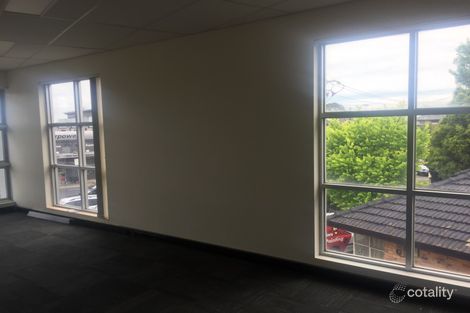 5/211 Warrigal Rd, Hughesdale, VIC 3166