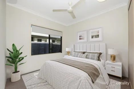 Property photo of 21 Hillock Crescent Bushland Beach QLD 4818