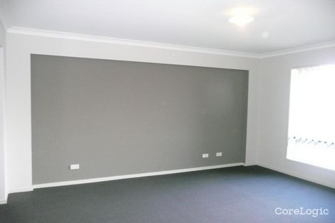 Property photo of 44 Silverdale Drive Darley VIC 3340