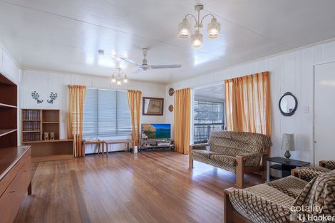 Property photo of 63 Sandy Camp Road Wynnum QLD 4178