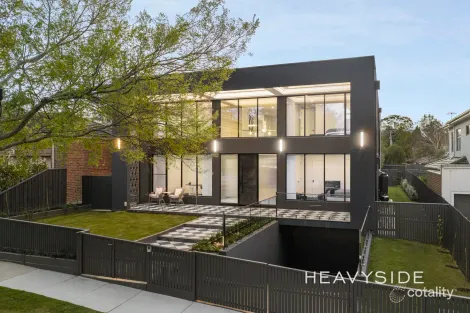 5 Hotham Ct, Mont Albert, VIC 3127