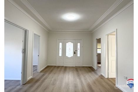 42 College St, Cambridge Park, NSW 2747