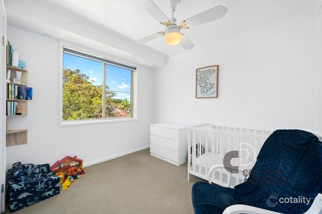 Property photo of 8 Nagle Close Fern Bay NSW 2295