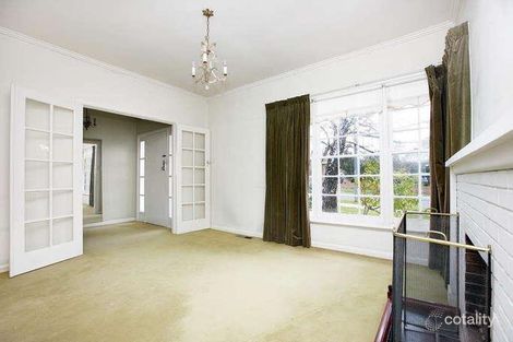 Property photo of 18 Caramar Avenue Brighton East VIC 3187