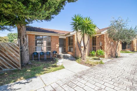 Property photo of 3/7 Banksia Grove Tullamarine VIC 3043