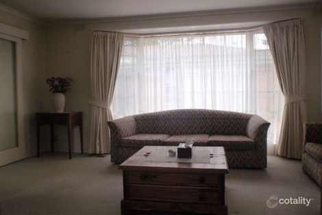 Property photo of 2/216-218 Lawrence Road Mount Waverley VIC 3149