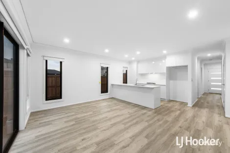 Property photo of 113 Prudence Parade Point Cook VIC 3030