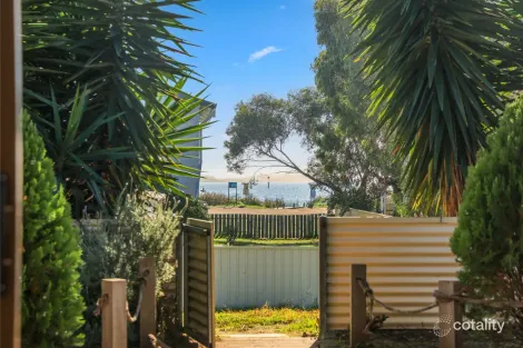Property photo of 56 Sidney Parade Hindmarsh Island SA 5214